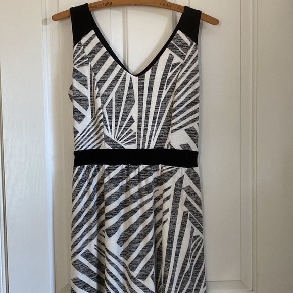 Maxi Dress - Picture 4 of 11